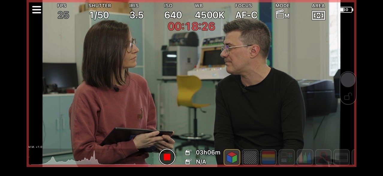 Itakai protagonista del Episodio 4 de la serie documental de Founderz «IA en Clase»